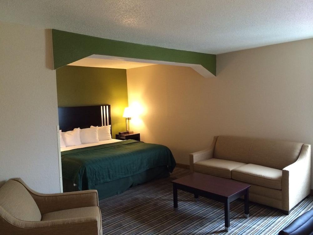 Spark By Hilton Wytheville East Main Street Exteriér fotografie