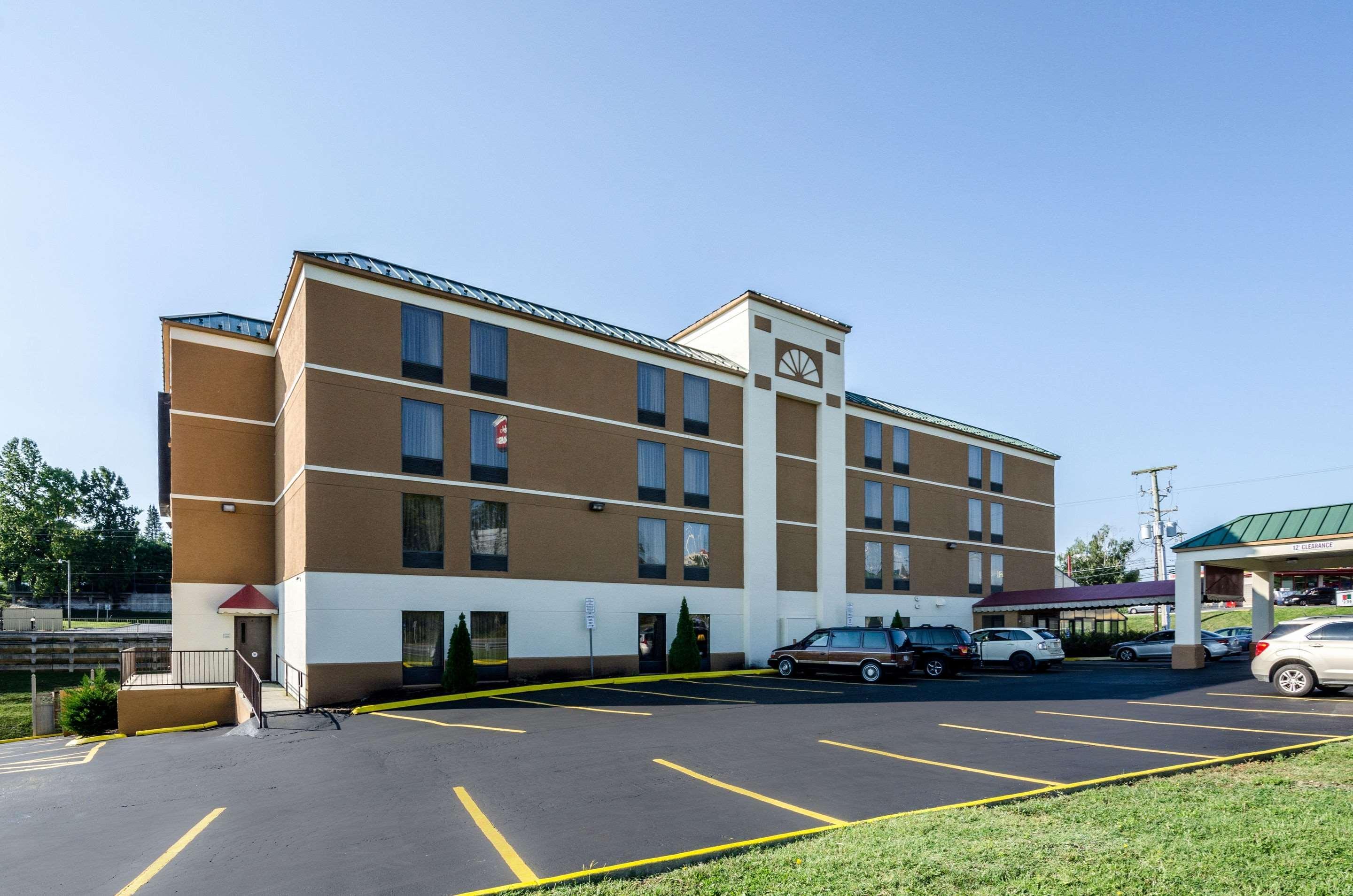Spark By Hilton Wytheville East Main Street Exteriér fotografie