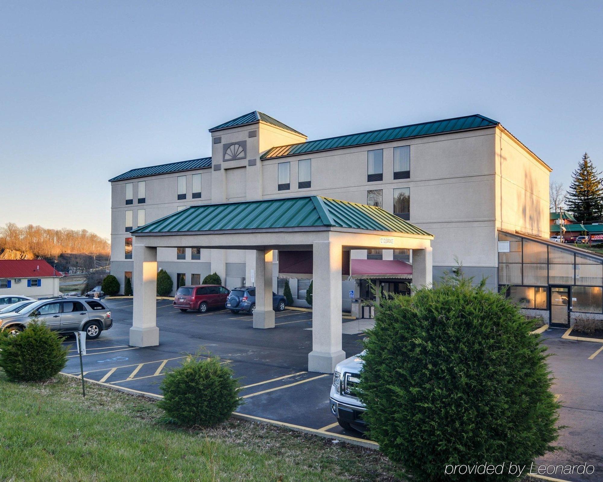 Spark By Hilton Wytheville East Main Street Exteriér fotografie