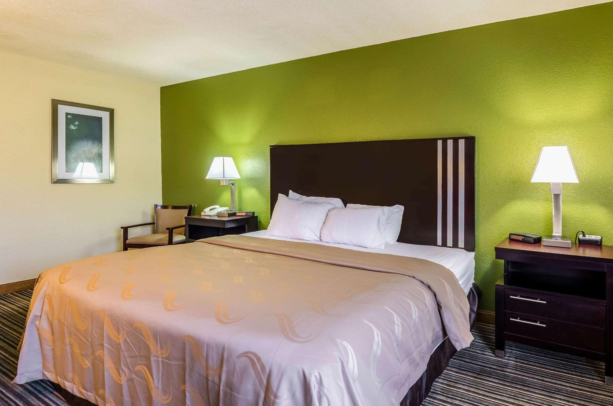Spark By Hilton Wytheville East Main Street Exteriér fotografie