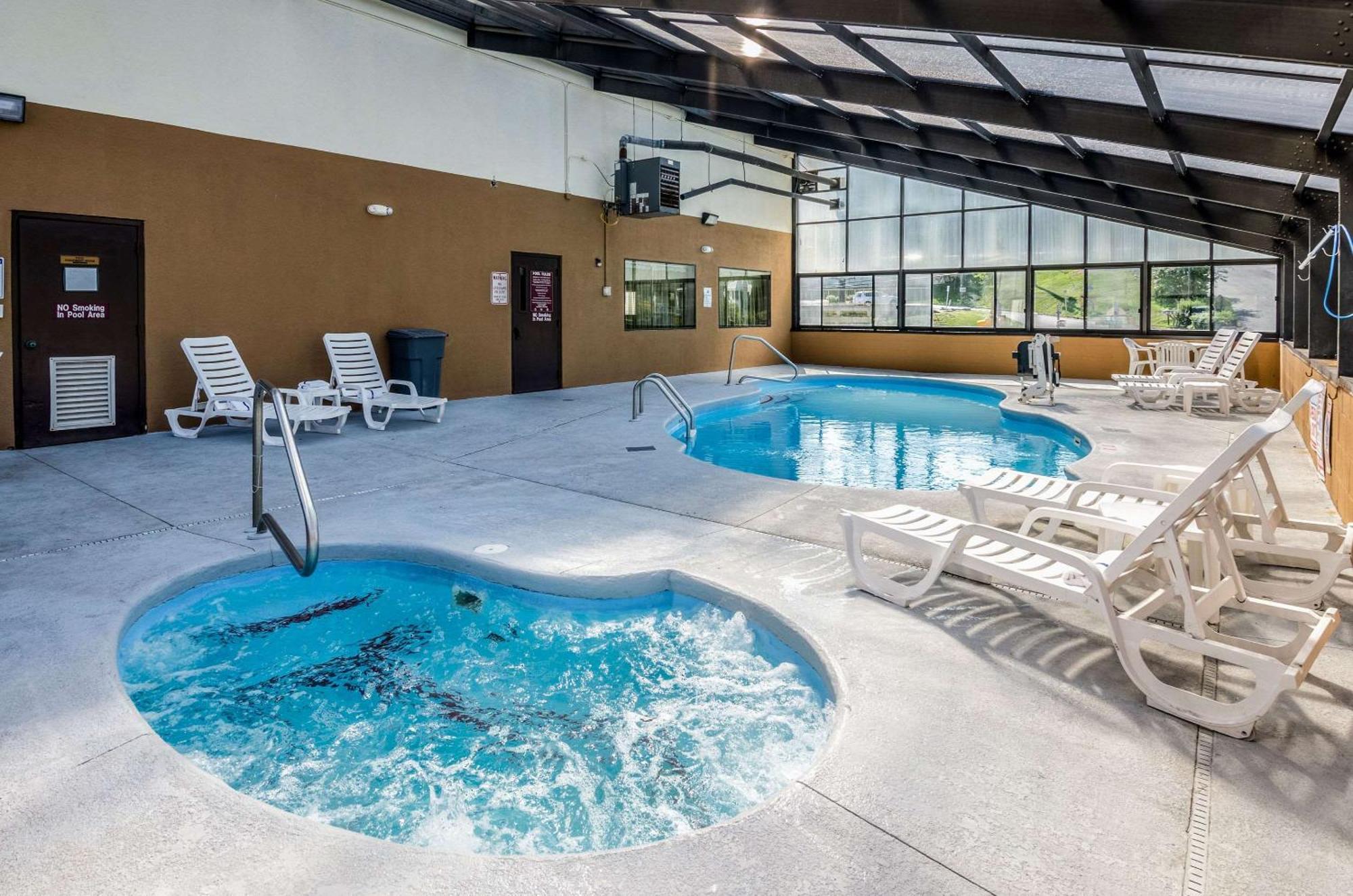 Spark By Hilton Wytheville East Main Street Exteriér fotografie