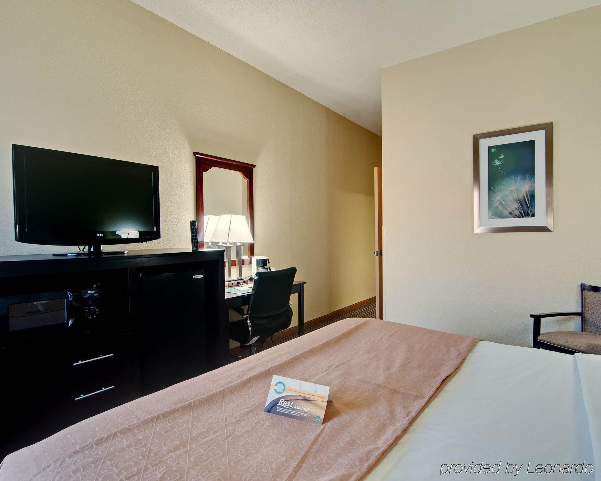 Spark By Hilton Wytheville East Main Street Exteriér fotografie
